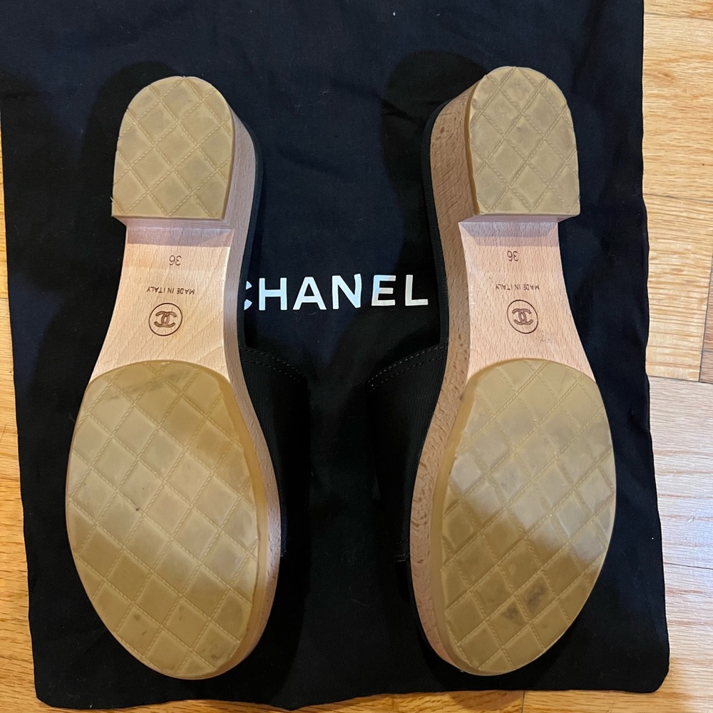 Chanel sandal clog mules - Picture 7 of 12